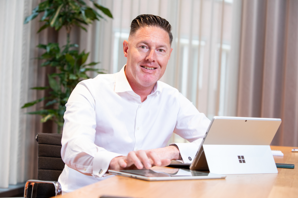 aanbesteding specialist met expertise in emvi plan schrijven, review en strategie