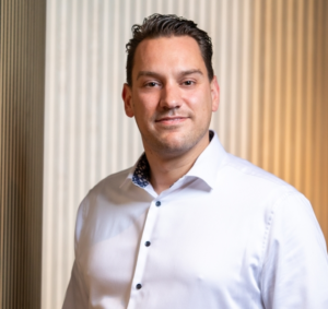 Contact Tenderteam Bel of mail ons voor strategiesessie en vrijblijvende informatie